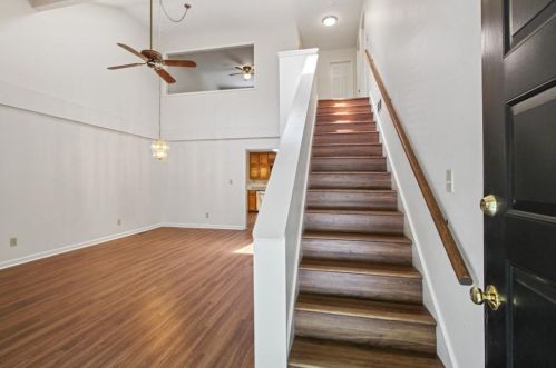 1854 D Youville Ln, Atlanta, GA 30341-1470