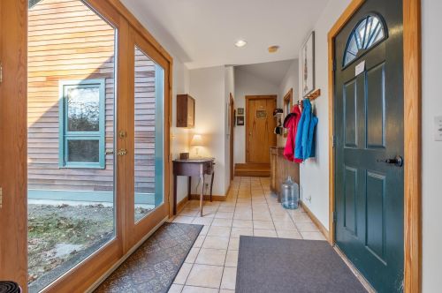 136 Kluge Rd, Enfield, NH 03748-3728