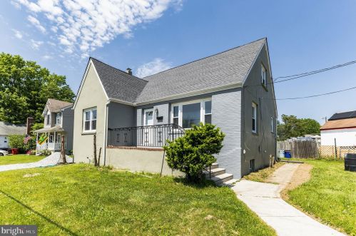34 Hilltop Ave, Somerdale, NJ 08083-1716