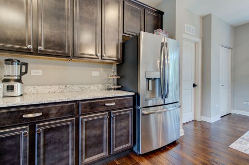 4115 Royal Mews Cir, Naperville IL  60564-7174 exterior