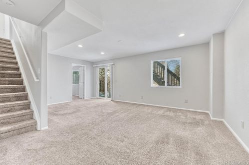 5647 Winnipeg St, Denver CO  80015-6767 exterior