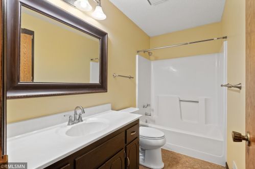 3218 Greenbrier St, Saint Paul MN  55127-5035 exterior