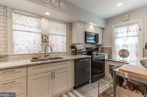 506 Haddon Ave, Camden NJ  08108-1402 exterior