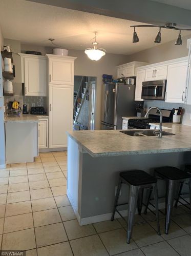 110 Elm Ave, Erskine, MN 56535-4015