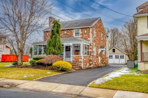1980 Westfield Ave, Scotch Plains, NJ 07076-1718