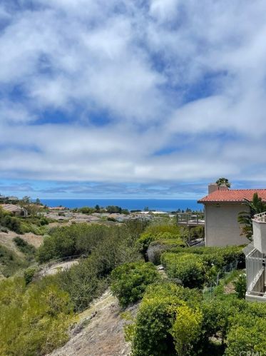 29 Peartree Ln, Palos Verdes Estates, CA 90274-4824