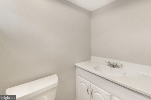 9522 Crosby Rd, Silver Spring MD 20910-1539 exterior