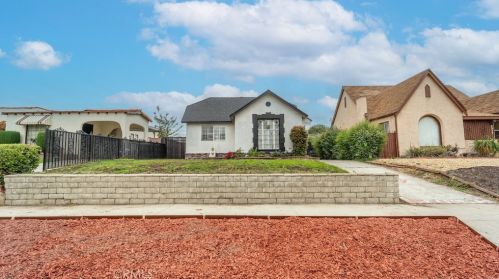 2223 78th Pl, Inglewood, CA 90305-1123