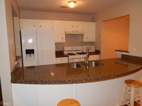 131 Main Dr, Stockbridge GA  30281-6376 exterior
