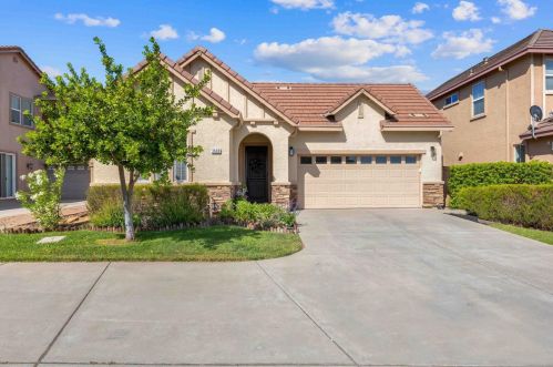 3608 Husch Way, Rancho Cordova, CA 95670-6985