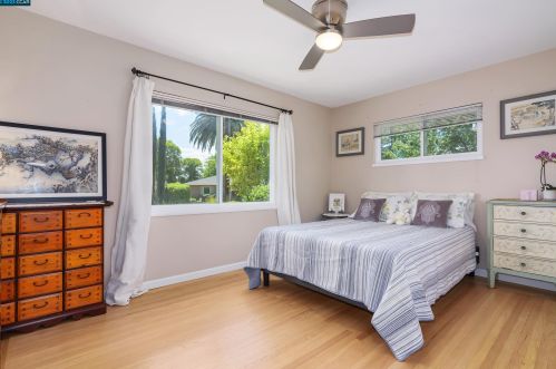 3381 El Monte Dr, Concord CA  94519-2806 exterior