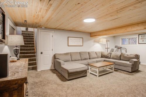 411 Evergreen Cir, Woodland Park CO 80863-2393 exterior