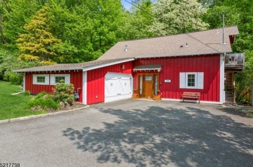 141 Glenside Ave, Scotch Plains NJ  07076-1528 exterior