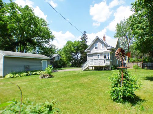1144 Cook Ave, Saint Paul MN  55106-3325 exterior