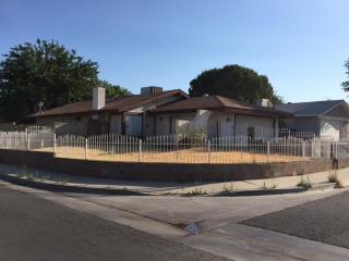 862 Langhorn St, Lancaster, CA 93535-2729
