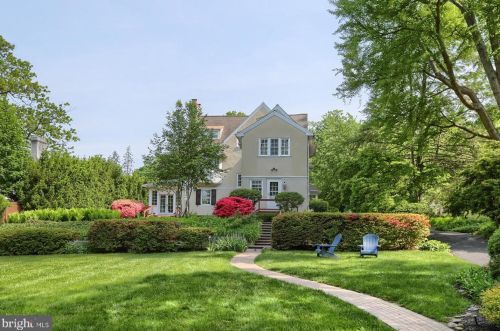 1130 Wheatland Ave, Lancaster PA  17603-2543 exterior