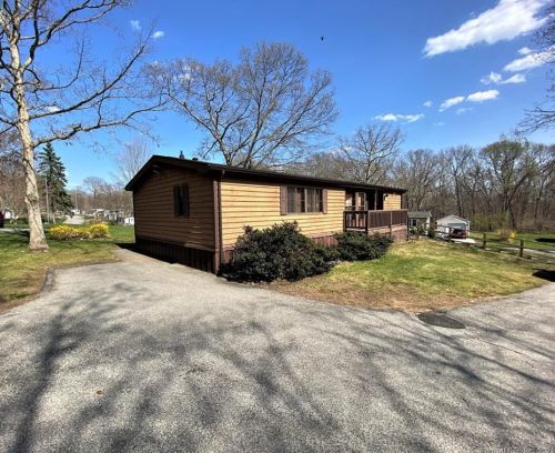 87 Colchester Cmns, Colchester, CT 06415-2139