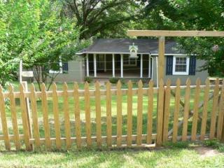 119 Oak St, Lindale, GA 30147-1364