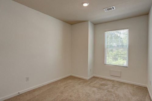909 Highwood Dr, Atlanta GA  30344-2500 exterior