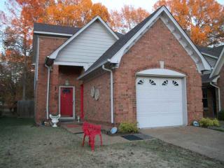 3974 Sawgrass Dr, Memphis, TN 38125-2511