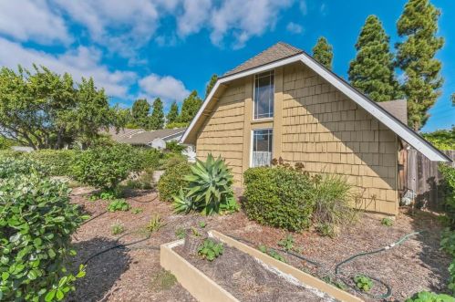 1710 Cannas Ct, Carlsbad, CA 92011-5103