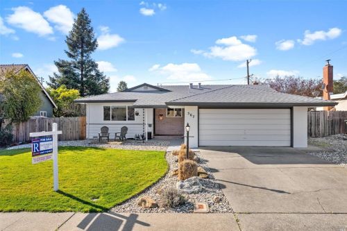 567 Westwood Ct, Vacaville, CA 95688-2541