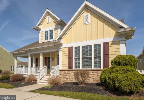 329 Liberty St, Ephrata, PA 17522-9179