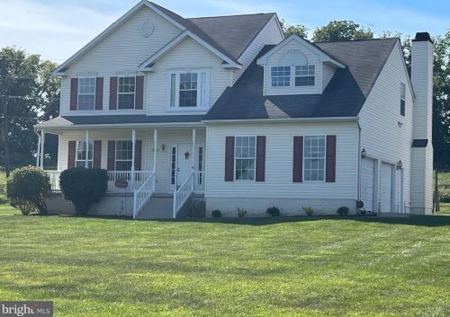 794 Deer Mountain Dr, Harpers Ferry WV  25425-5458 exterior