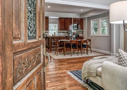 15 Bates Ave, Atlanta GA  30317-1301 exterior