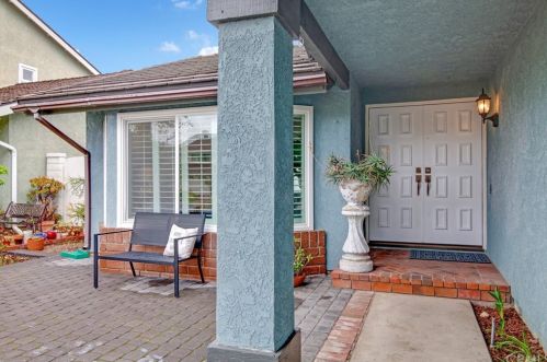 22892 Cedarspring, El Toro, CA 92630-5437