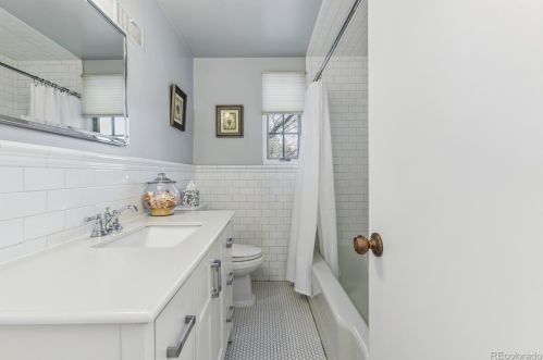 1066 Bonnie Brae Blvd, Denver CO  80209-5135 exterior