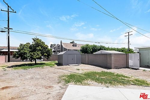 2501 Eola Dr, Anaheim CA  92804-4003 exterior