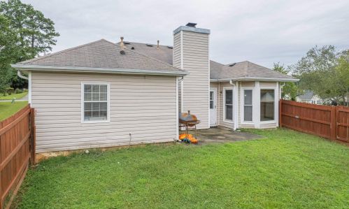 5892 Grn Mdw Way, Rex GA 30273-1163 exterior