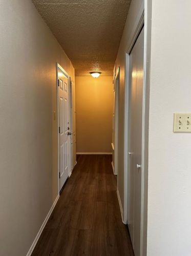 2608 Carlow Dr, Austin TX  78745-4300 exterior