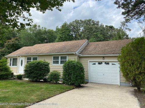 512 Clairmore Ave, Lacey Township, NJ 08734-1909
