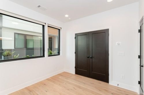 536 Flat Shoals Ave, Atlanta GA  30316-2055 exterior