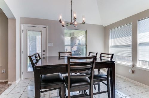 403 Canadian Trl, Midlothian TX  76063-7563 exterior