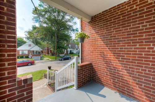 6226 Graceland Ave, Cincinnati, OH 45237-4806