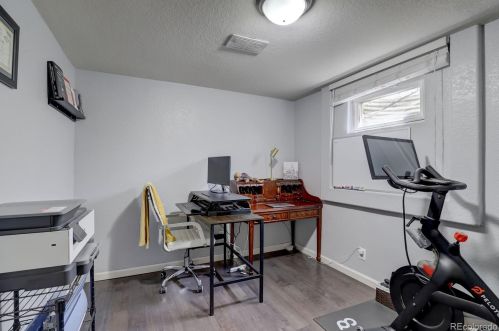 1246 Croke Dr, Denver CO  80260-5427 exterior