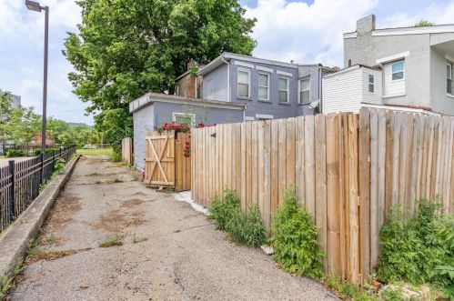 937 Findlay St, Cincinnati OH  45214-2135 exterior