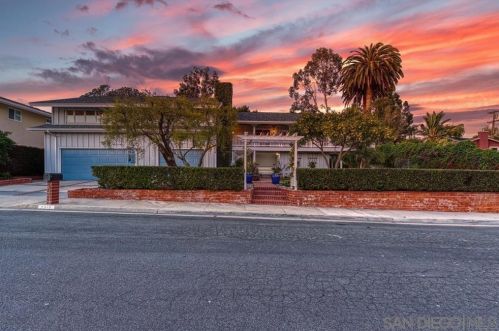 2310 La Paz St, Oceanside, CA 92054-6148
