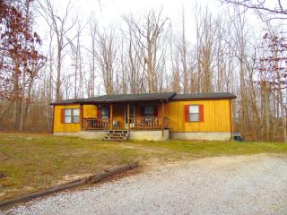 647 Maple Branch Rd, Ravenscroft, TN 38583-8506