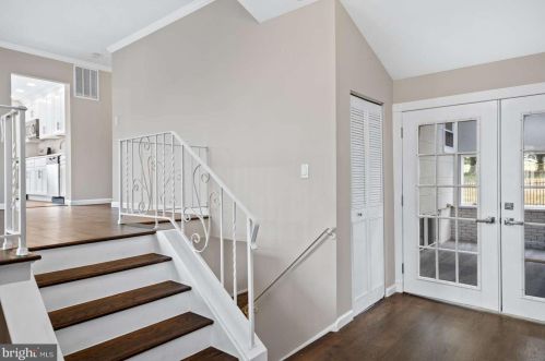 28 Deer Ct, Blenheim, NJ 08012-1412