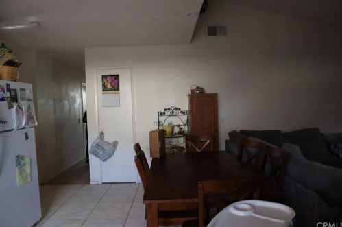 10741 Collett Ave, Riverside CA  92505-2943 exterior