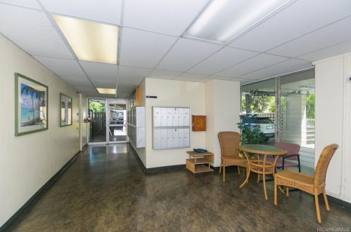 222 Liliuokalani Ave, Honolulu HI 96815-3535 exterior