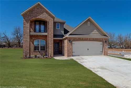 1506 Park St, Lowell, AR 72745-8892