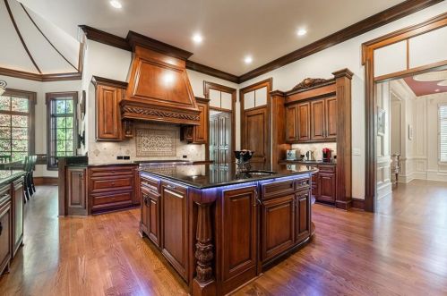 4504 Whitestone Way, Suwanee, GA 30024-7592