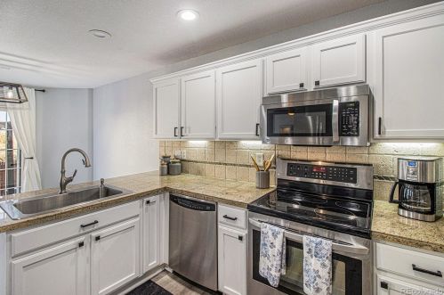 8068 Kalispell Way, Englewood CO  80112-4636 exterior