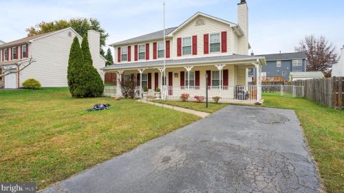 6066 Ponhill Dr, Woodbridge, VA 22193-3951