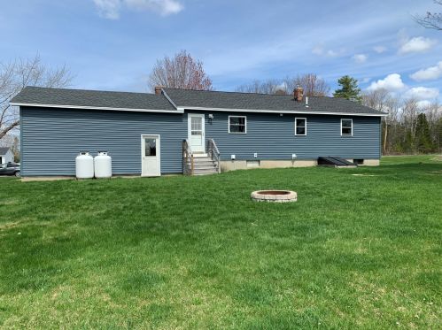 309 Lambert Rd, Brewer, ME 04412-5425